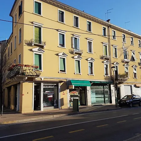 Bed & Breakfast Rosapepe Mestre